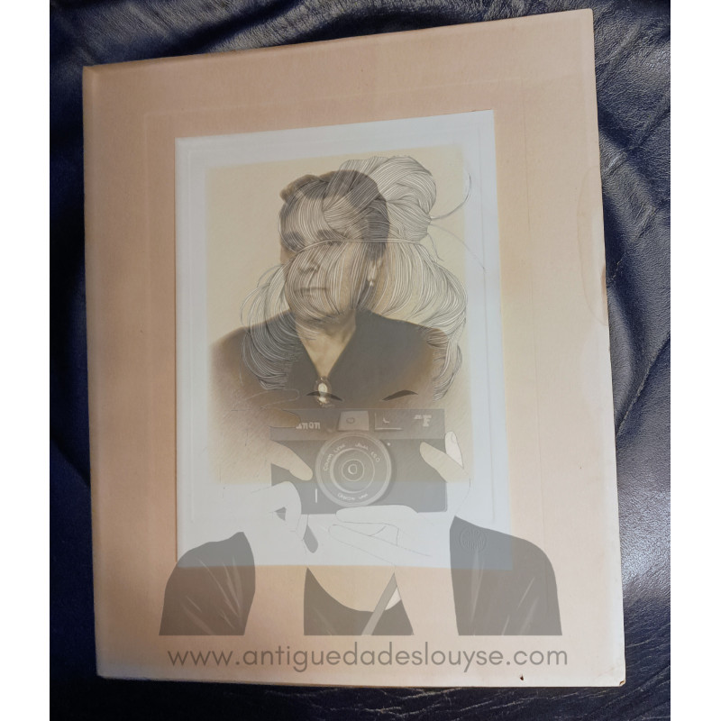 RETRATO DE DAMA