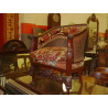 CUATRO AMPLIOS SILLONES LABRADOS CON ADORNOS