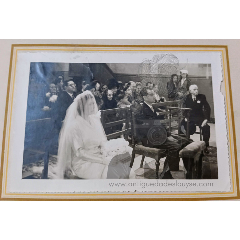 FOTO DE BODA CON INVITADOS