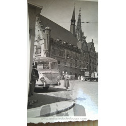 MUJER JOVEN EN ULM