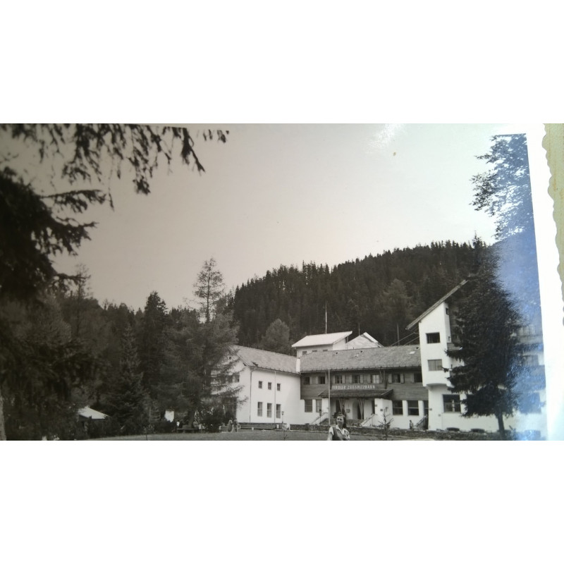 TIROL HOTEL Y PAISAJE