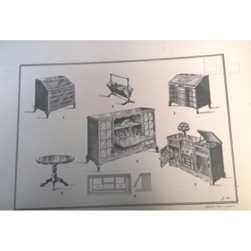 MUEBLES AUXILIARES CÓMODAS