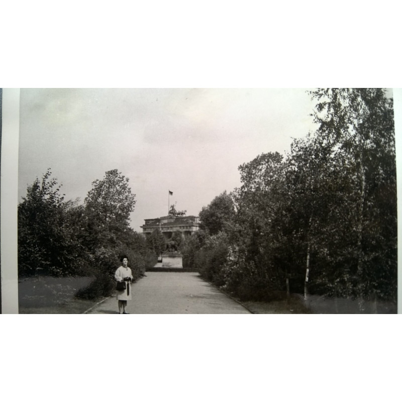 MURO BERLÍN TIERGARTEN
