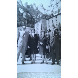 PAREJAS EN MONTSERRAT