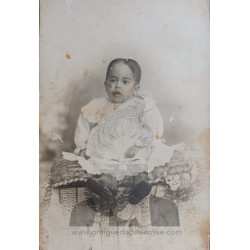FOTOGRAFÍA NIÑO/A CON...