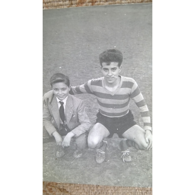JOVENES Y DEPORTE