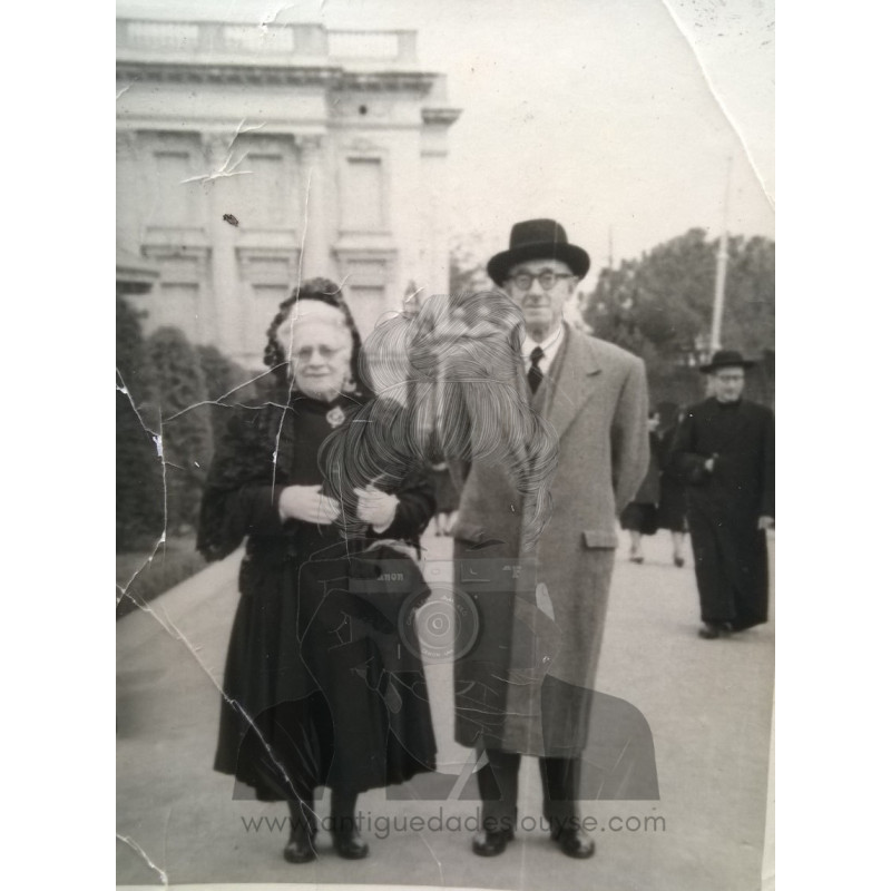 PAREJA PERSONAS MAYORES