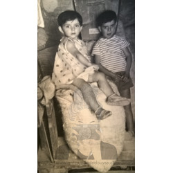 PAREJA DE NIÑOS