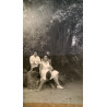 TRES PERSONAS BOTÁNICO