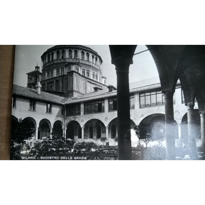 MILANO. CLAUSTRO DE LA GRACIA