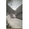 AUTOCAR EN MONTAÑA