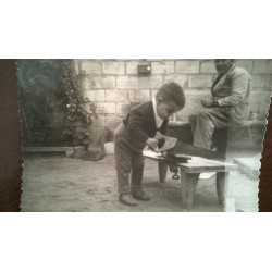NIÑO APRENDIENDO