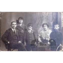 FOTO-POSTAL  FAMILIA AÑOS 20