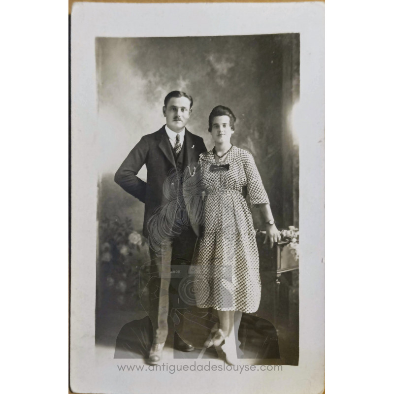 FOTO-POSTAL PAREJA FRANCESA