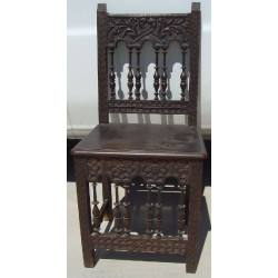 SILLA  ANTIGUA DE BARILLAS