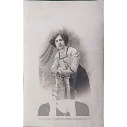 SEÑORA PRINCIPIOS SIGLO XX