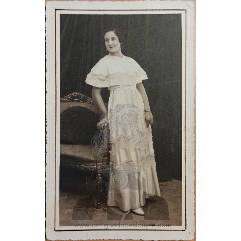 FOTO DE DAMA AÑOS 40-50