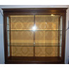 MUEBLE VITRINA CON BALDAS