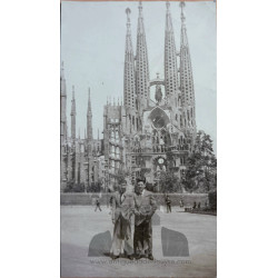 TEMPLO DE LA SAGRADA FAMILIA.