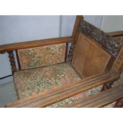 TRESILLO ANTIGUO LABRADO