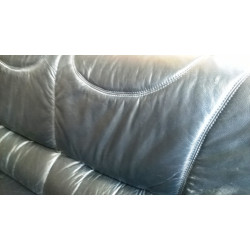SOFA DE CUERO DE 3 CUERPOS