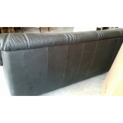 SOFA DE CUERO DE 3 CUERPOS