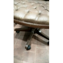 SILLÓN  ESTILO CAPITONÉ
