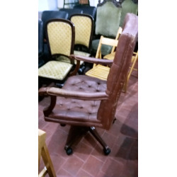 SILLÓN  ESTILO CAPITONÉ
