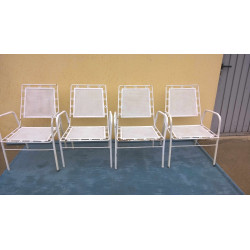 SEIS SILLONES DE HIERRO