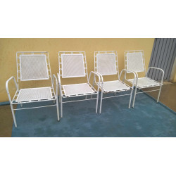 SEIS SILLONES DE HIERRO