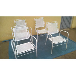 SEIS SILLONES DE HIERRO