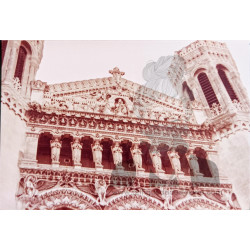 BASÍLIQUE NOTRE DAME DE...