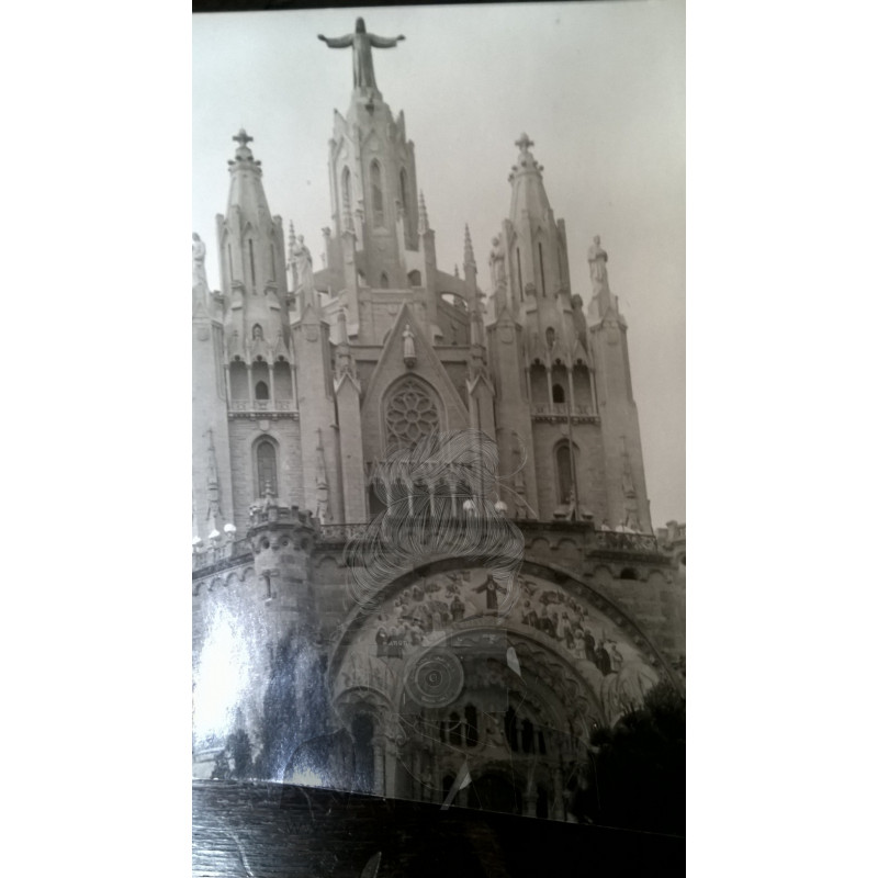 TEMPLO NACIONAL EXPIATORIO SAGRADO CORAZÓN. BARCELONA