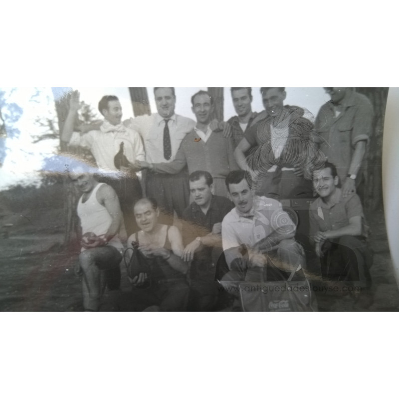 GRUPO DE AMIGOS Y COMPAÑEROS