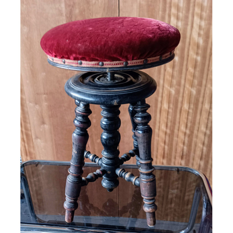 ASIENTO CIRCULAR ANTIGUO. REGULABLE EN ALTURA