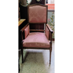 SILLÓN ANTIGUO EN MADERA DE CEDRO