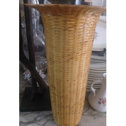 JARRÓN ANTIGUO DE FIBRA NATURAL BAMBÚ
