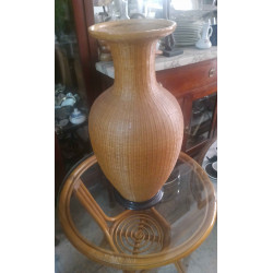 JARRÓN ANTIGUO DE FIBRA NATURAL BAMBÚ