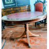 MESA CIRCULAR MADERA Y CUERO GRANATE