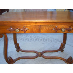 MESA CON CHAMBRANA
