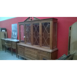 COMEDOR COMPLETO SILLONES APARADORES ALTO Y BAJO. MESA COMEDOR