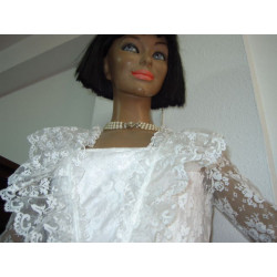 MANIQUÍ CON PEANA