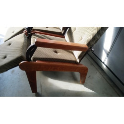 SILLONES MECANICOS DE RELAJACIÓN, CINCO UNIDADES. PUEDEN VENDERSE POR CADA UNIDAD  (150 €)